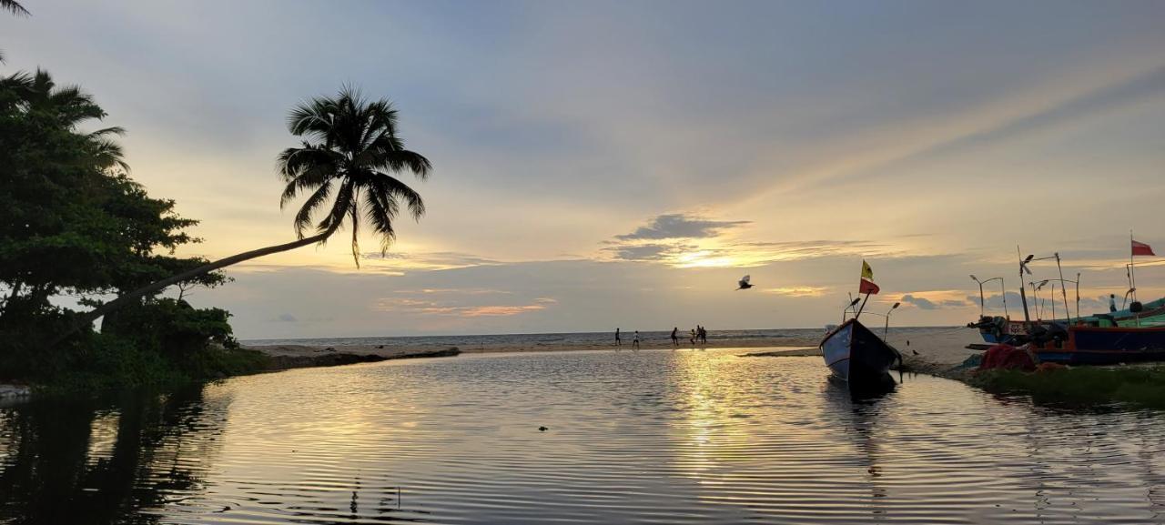 Gypsea Marari Bed & Breakfast Alappuzha Bagian luar foto