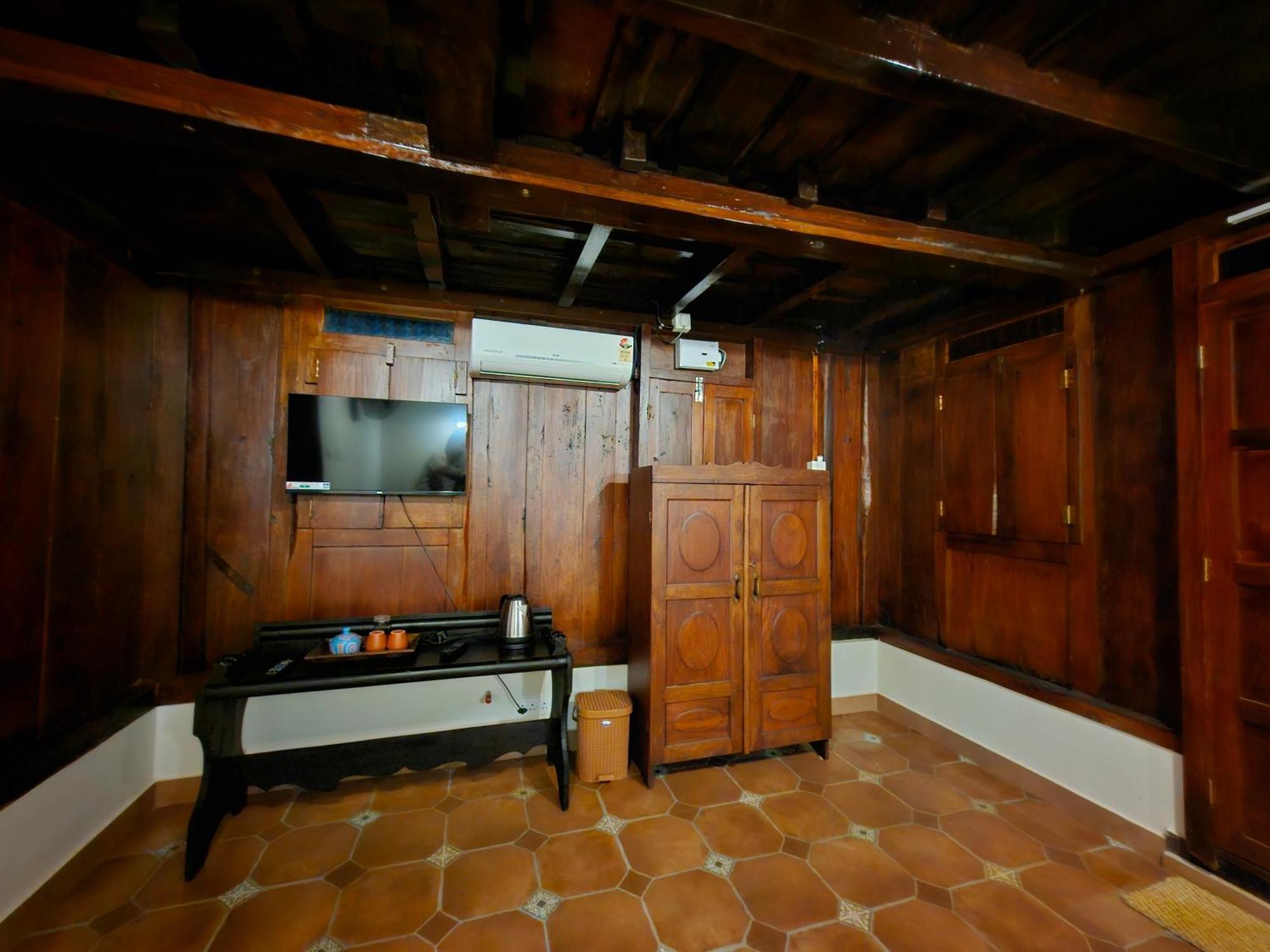 Gypsea Marari Bed & Breakfast Alappuzha Bagian luar foto